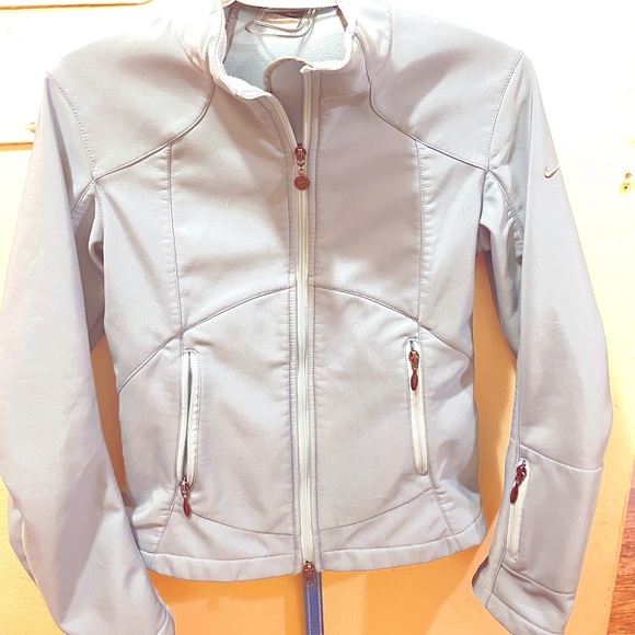Nike Women’s Small Spring Jacket - Picture 1 of 5